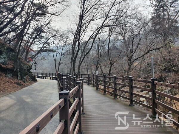 마곡사(麻谷寺) 가는 길