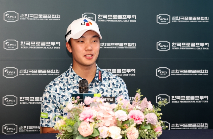 [KPGA 파운더스컵] 1R. 공동 선두 송민혁 인터뷰(14시 40분 기준)