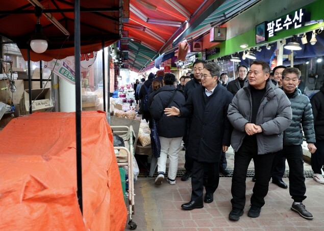 김동연, 부천 제일시장 다시 찾아 피...