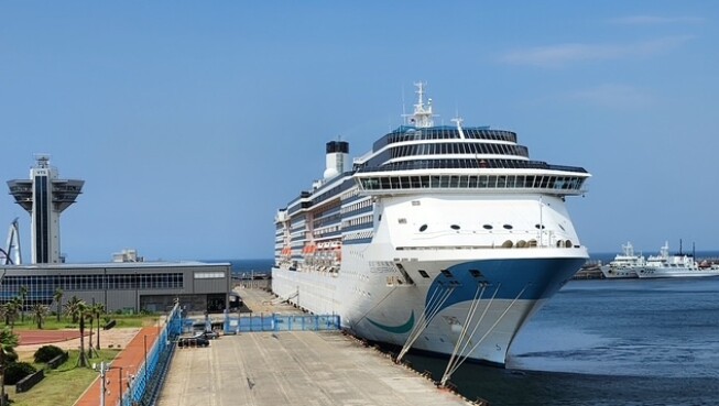 제주 크루즈 관광객 75만 명 돌파…...