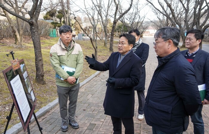 강기정 광주광역시장, 우치동물원 ‘판...