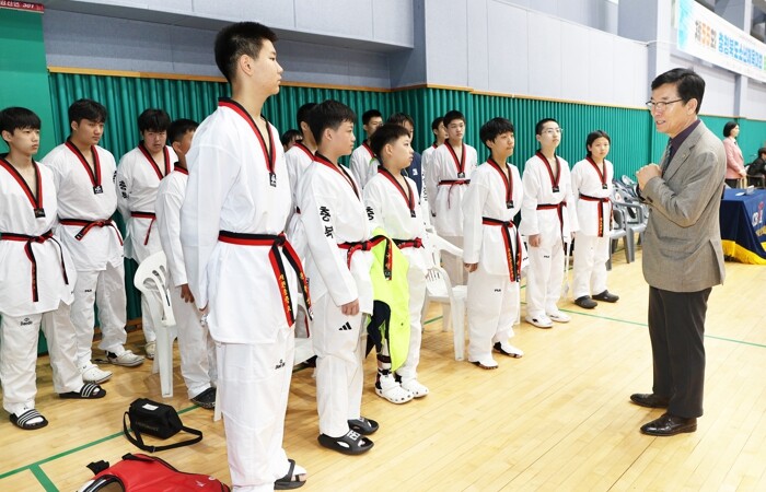 윤건영 충북교육감, 제55회 충청북도...