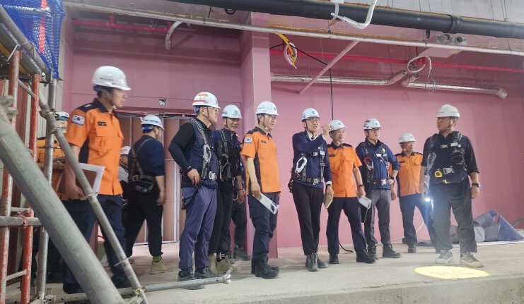 충남소방, 논산 공사장 화재 예방 점...
